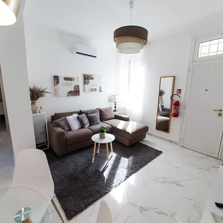 La Casa Di Anna Apartment *
